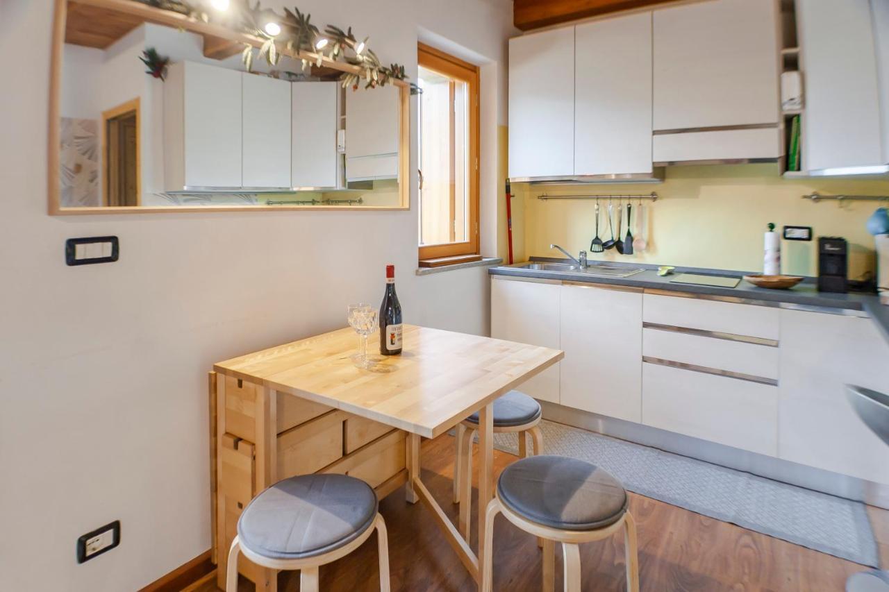 Allo Villo Lovely Apartment Ostana Esterno foto
