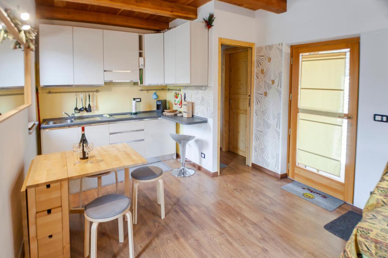 Allo Villo Lovely Apartment Ostana Esterno foto